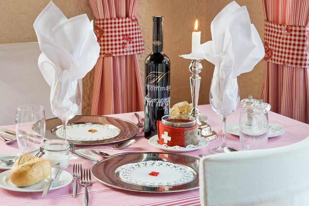 Hotel Restaurant Buerchnerhof Burchen Bagian luar foto